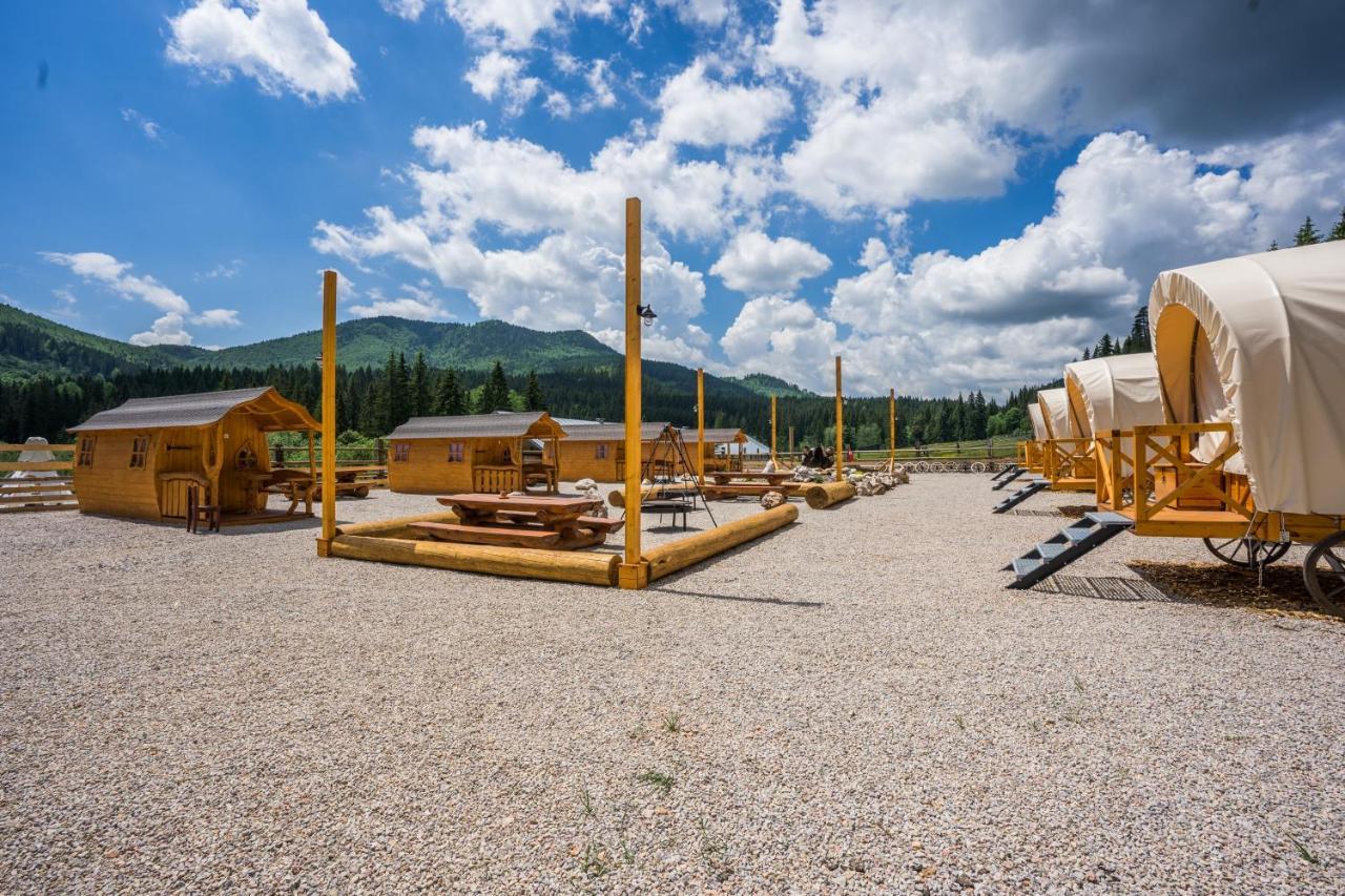 Ranc Pod Ostrou Skalou Guest House สตราเตนา ภายนอก รูปภาพ