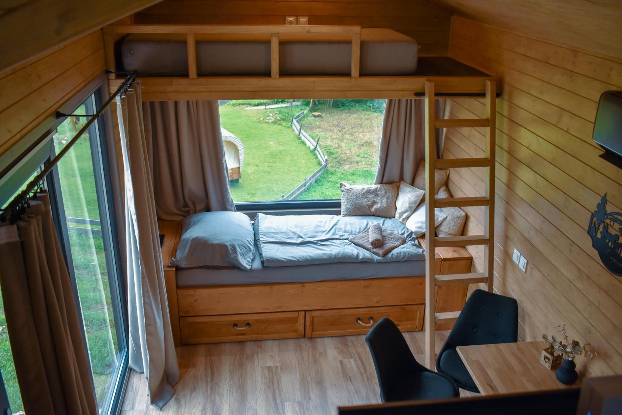 Ranc Pod Ostrou Skalou Guest House สตราเตนา ภายนอก รูปภาพ